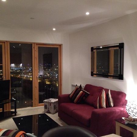 Suite 16 Glasgow Esterno foto